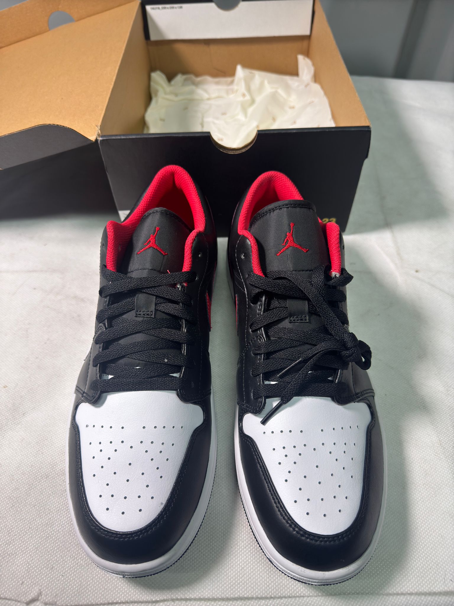 Nike Air Jordan 1 Low “White Toe” Black Red